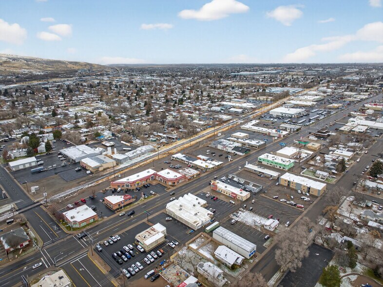 More Photos Of 344 Yellowstone Ave, Pocatello General Retail For Lease