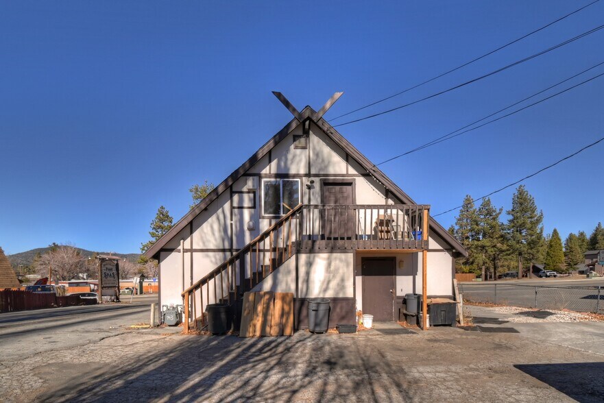 More Photos Of 41025 Big Bear Blvd, Big Bear Lake Restaurant For Sale