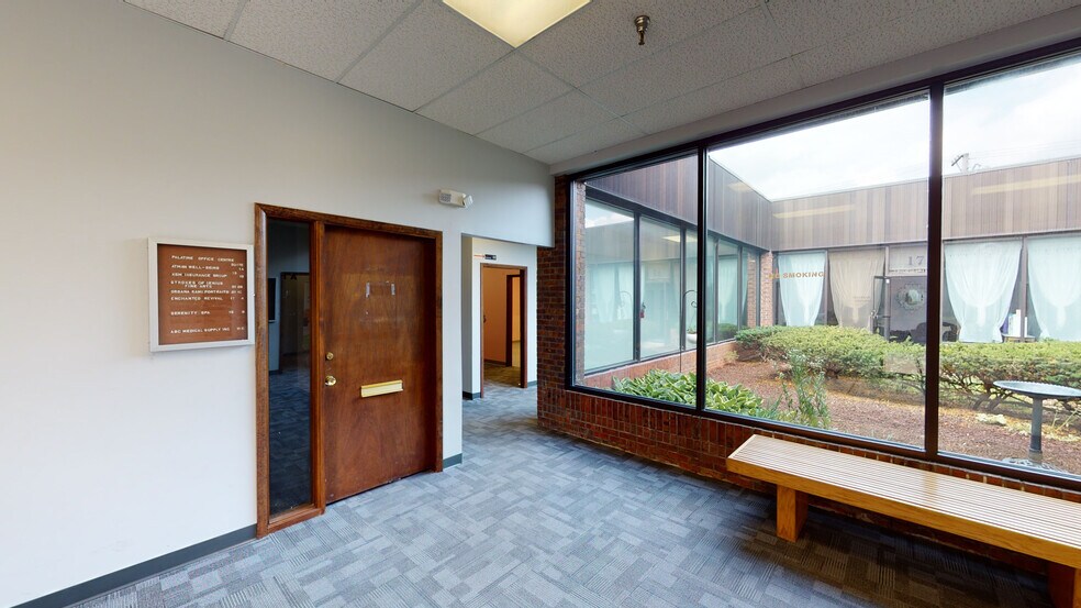 More Photos Of 11-47 E Northwest Hwy, Palatine Unknown For Lease