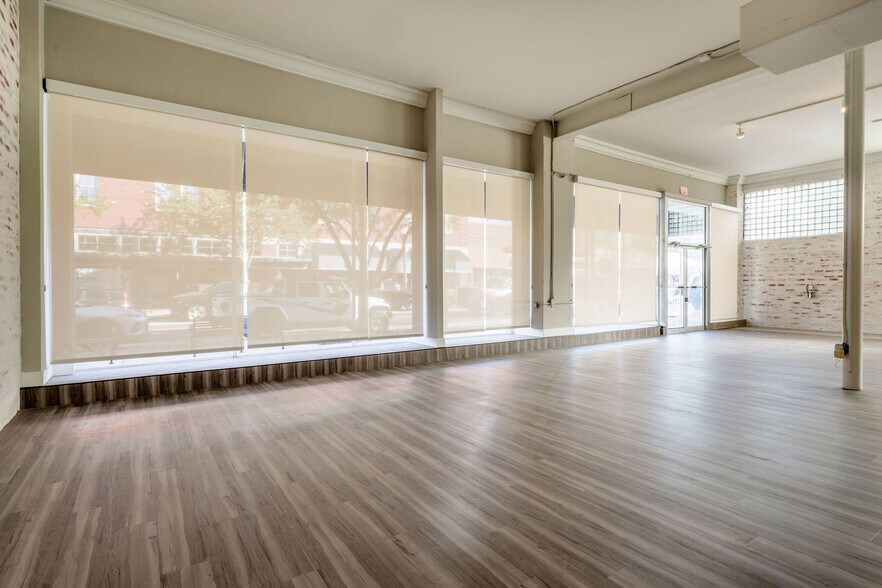 More Photos Of 121 E 1st St, Sanford Office Residential For Sale