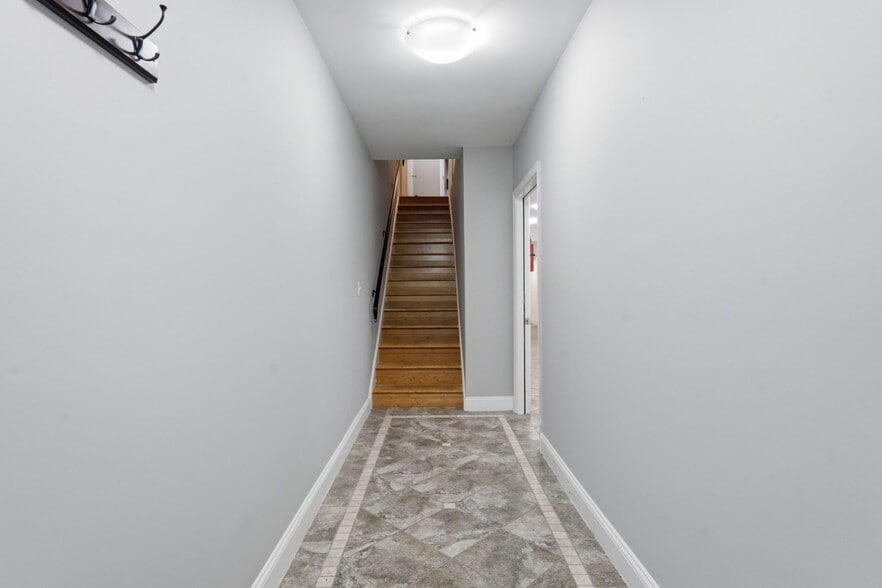 More Photos Of 720 I St SE, Washington Loft Creative Space For Lease