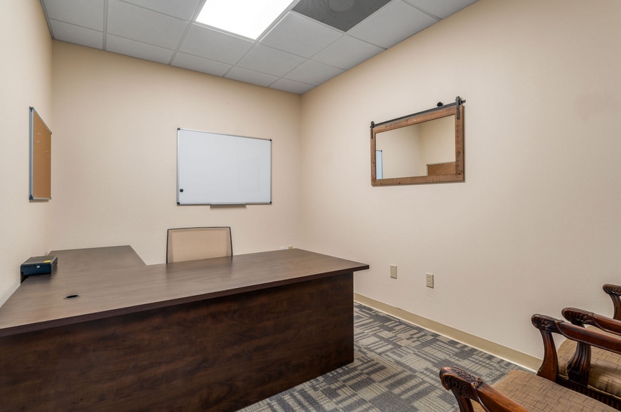 More Photos Of 280 S Ronald Reagan Blvd, Longwood Medical For Sale