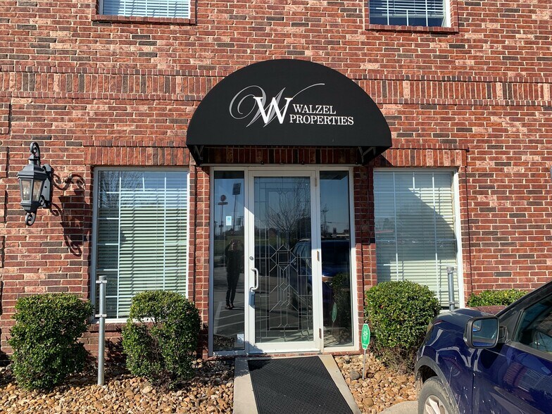 More Photos Of 14729 Highway 105 W, Montgomery Medical For Lease