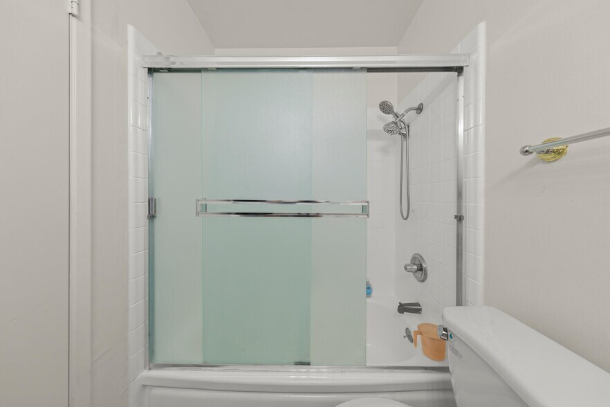 More Photos Of 857 Gallatin Dr, Santa Clara Apartments For Sale