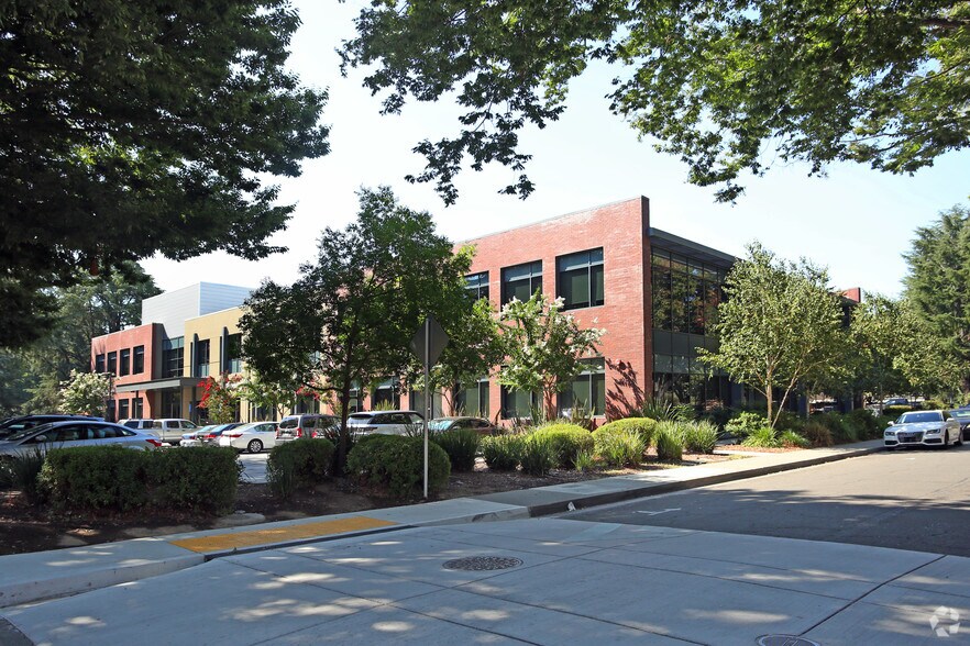 More Photos Of 333 University Ave, Sacramento Unknown For Lease