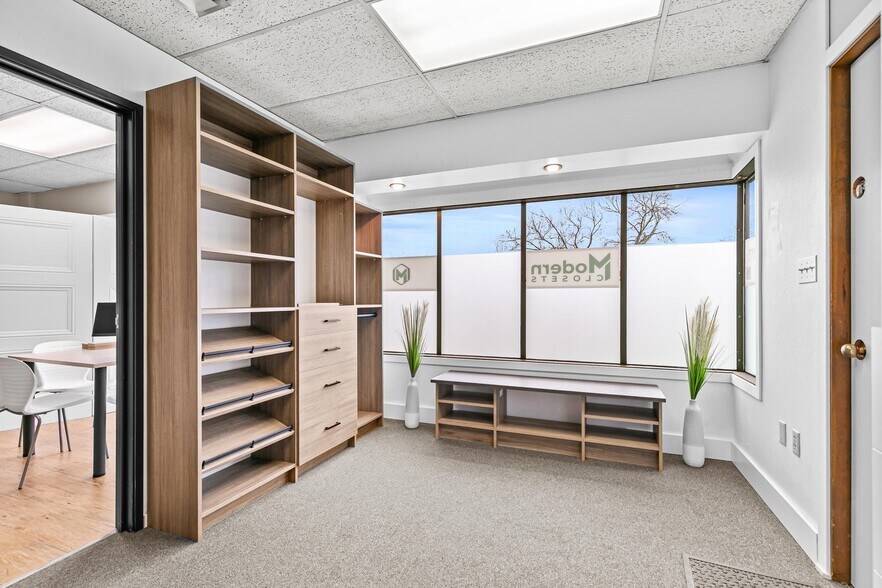 More Photos Of 116 Lithia Way, Ashland General Retail For Sale