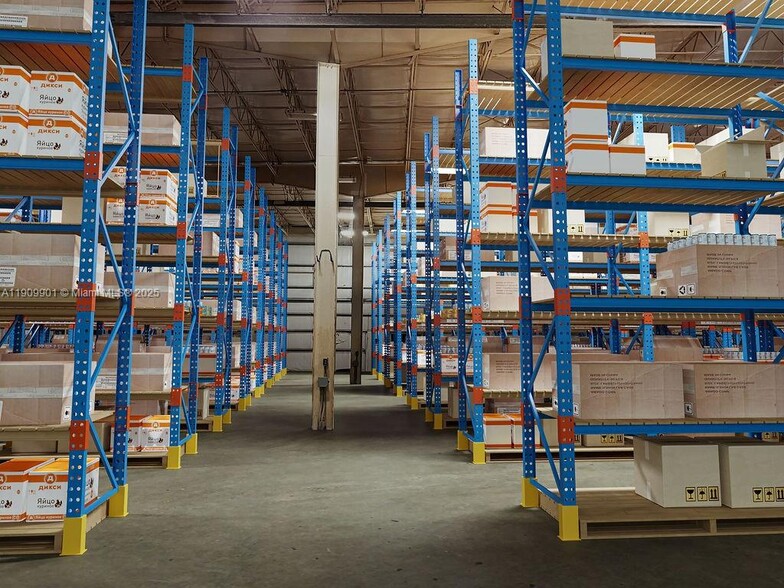 More Photos Of 29055 SW 107th Ave, Homestead Warehouse For Lease