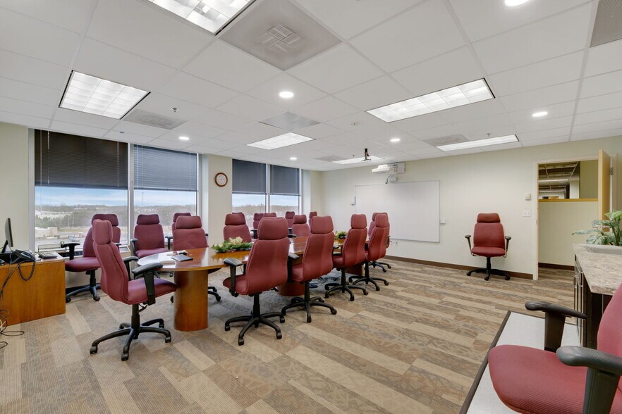 More Photos Of 4235 28th Ave, Marlow Heights Office For Sale
