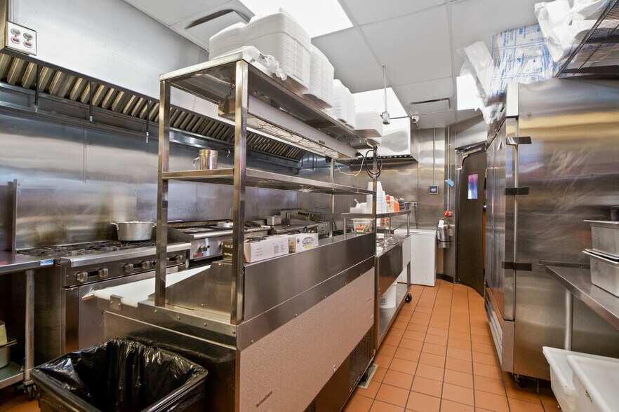 More Photos Of 3634 Central Ave, Lake Station Fast Food For Sale