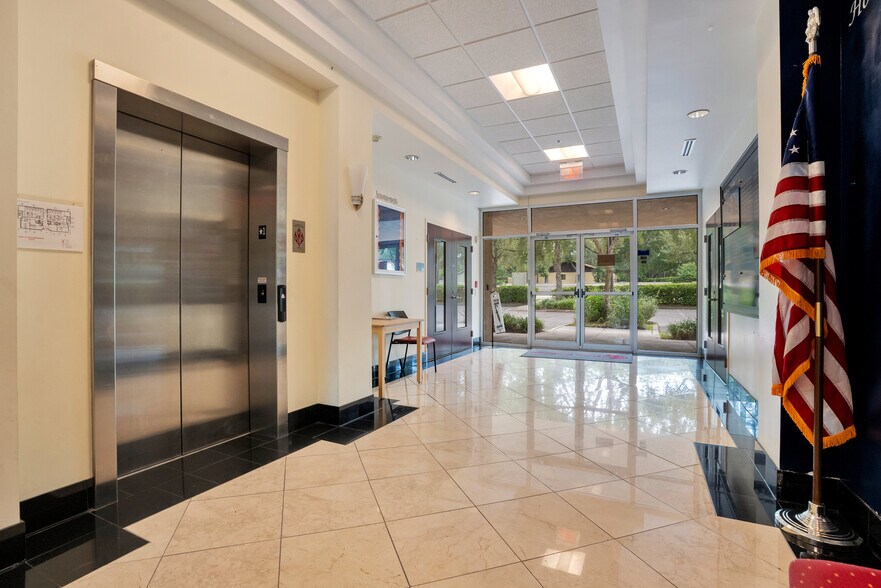 More Photos Of 177 Montgomery Rd, Altamonte Springs Medical For Sale