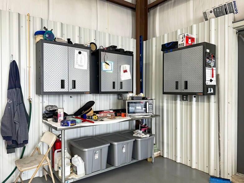 More Photos Of 875 N Cocoa Blvd, Cocoa Auto Dealership For Sale