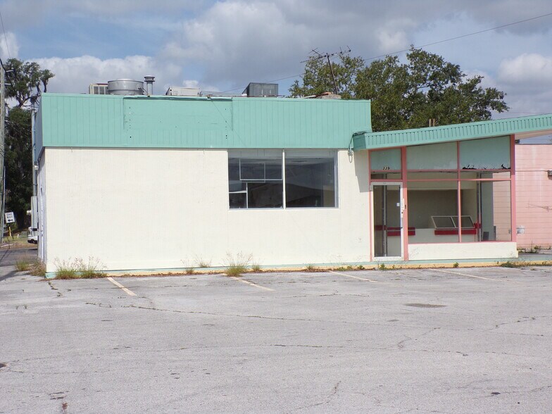 More Photos Of 339 Bartow Rd, Lakeland Freestanding For Sale