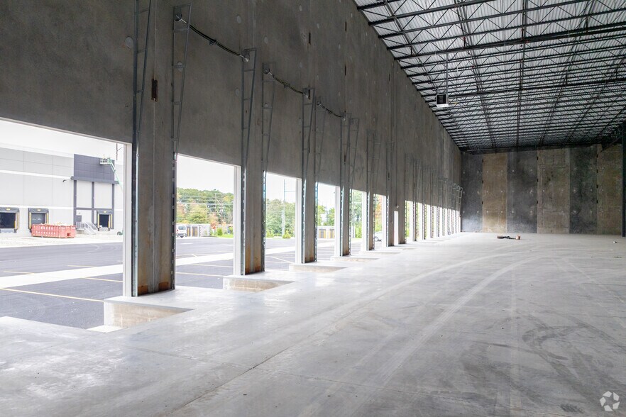 More Photos Of 1840 Wayside Road-Building B, Tinton Falls Unknown For Lease