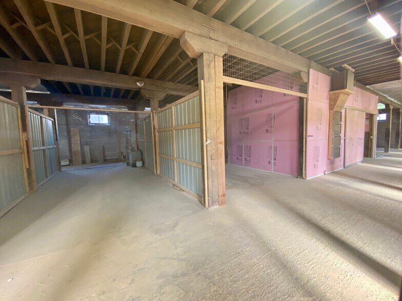 More Photos Of 260 W Stroud St, Randolph Warehouse For Sale