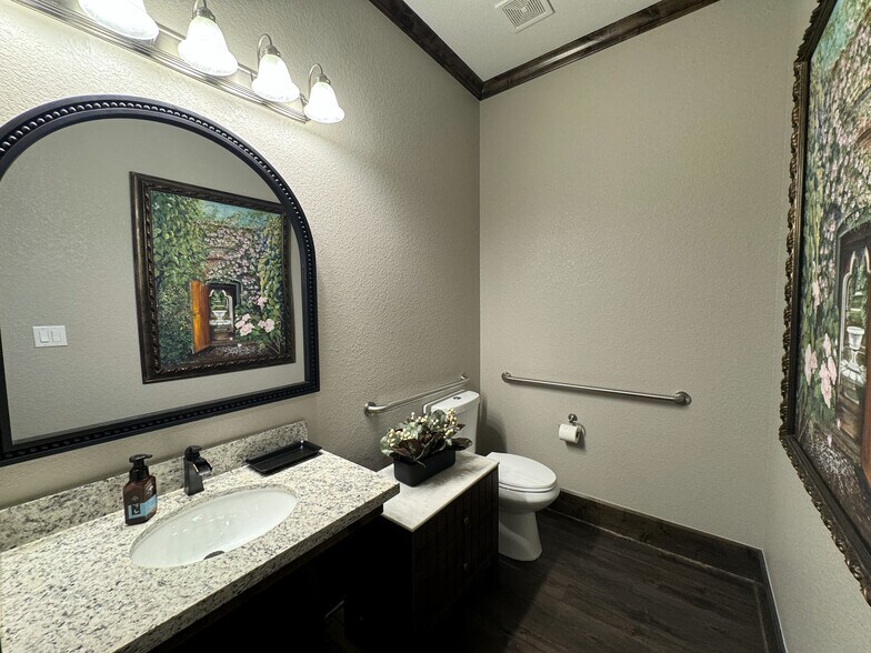 More Photos Of 17820 Mound Rd, Cypress Unknown For Lease