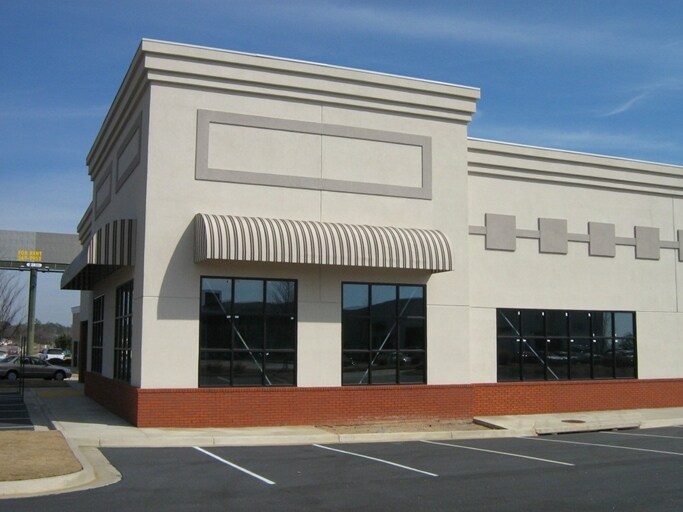 More Photos Of 4015 Veterans Ct, Columbus General Retail For Lease