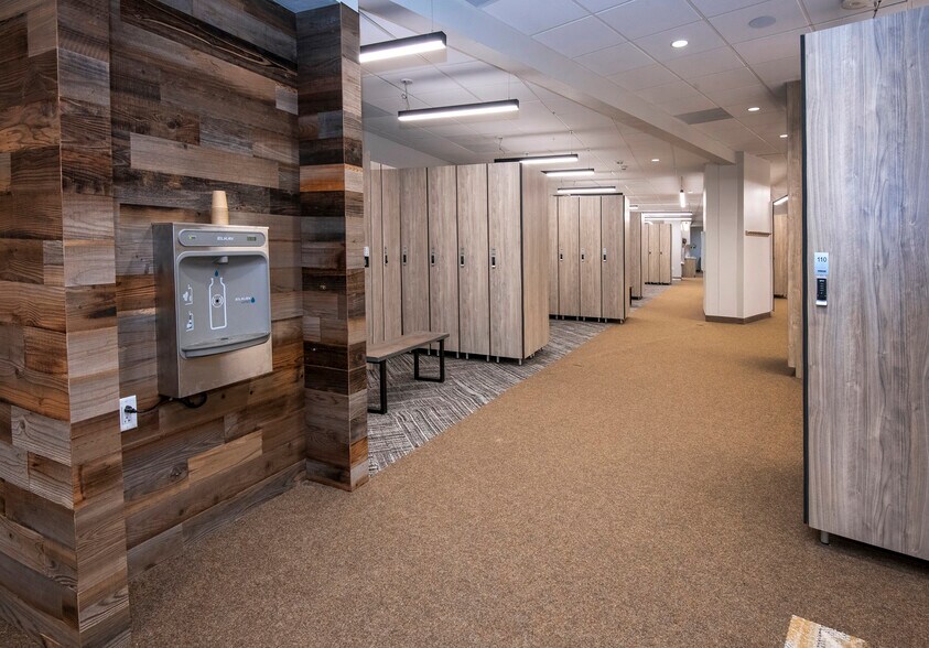 More Photos Of 137 Benchmark Rd, Avon Apartments For Sale