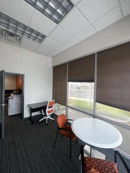 More Photos Of 230 N State St, Orem Freestanding For Lease