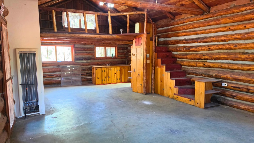 More Photos Of 182 White Mountain blvd, Lakeside General Retail For Sale