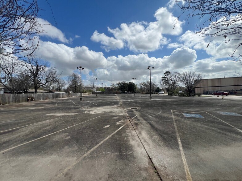 More Photos Of 13409 Emporia st, Houston Land For Sale