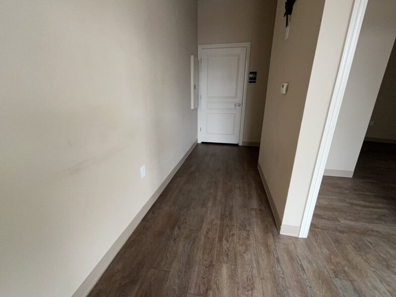 More Photos Of 2707 E Stan Schlueter Loop, Killeen Medical For Lease