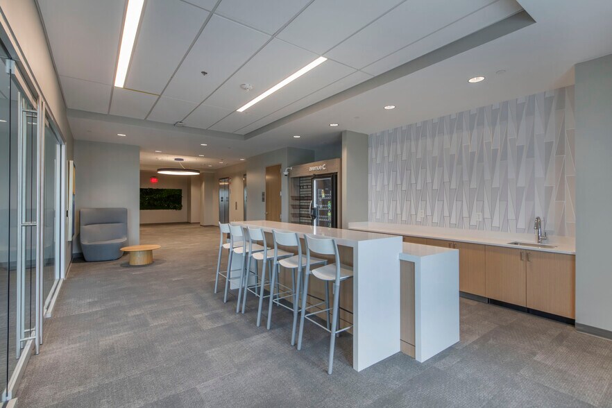 More Photos Of 1501 Nowell Rd, Raleigh Office For Lease
