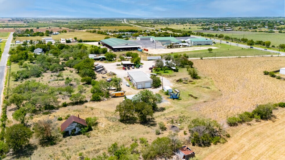 More Photos Of 931 W FM 78, Marion Land For Sale