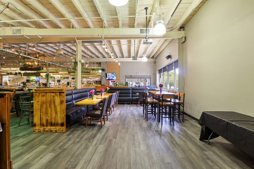 More Photos Of 7909 High School Rd, Elkins Park Restaurant For Sale