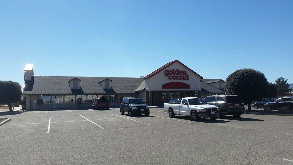 More Photos Of 798 S Highway 92, Sierra Vista Restaurant For Sale