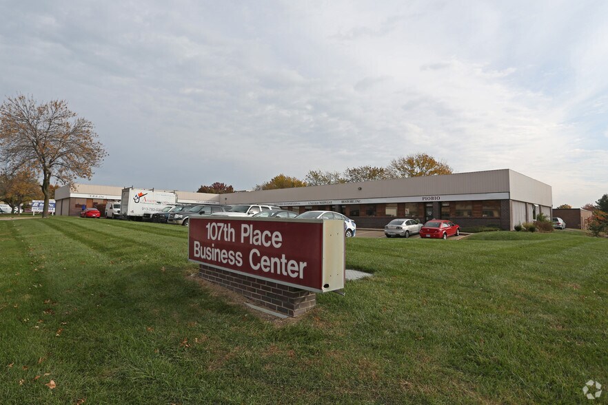 More Photos Of 10659-10683 Widmer Rd, Lenexa Light Manufacturing For Lease