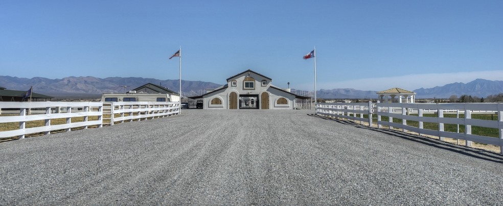 Primary Photo Of 9381 Homestead Rd, Pahrump Racetrack For Sale