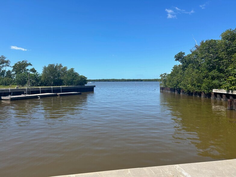 More Photos Of 318 Mamie St, Chokoloskee Land For Sale