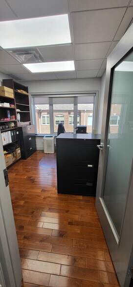 More Photos Of 30 Wertheim Ct, Richmond Hill Office Residential For Lease