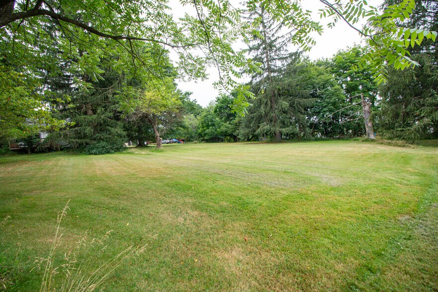 More Photos Of 124-130 Brown Rd, Wexford Land For Sale