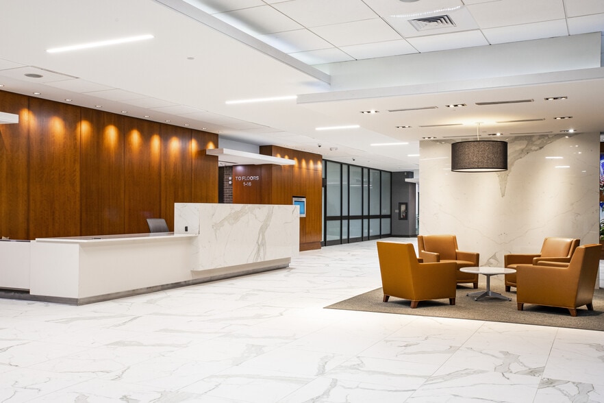 More Photos Of 400 W Capitol Ave, Little Rock Office For Lease