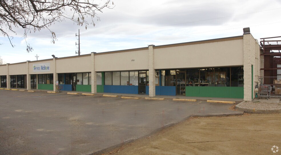 More Photos Of , Longmont General Retail For Sale