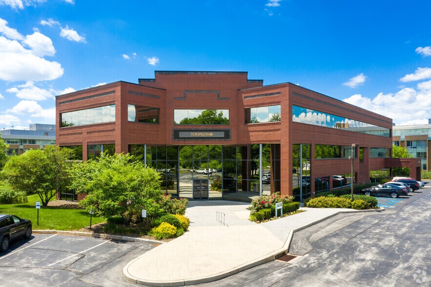 More Photos Of 19 Sentry Pky W, Blue Bell Office For Sale