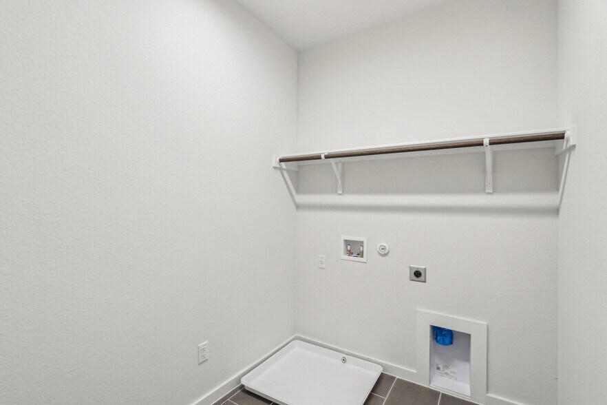 More Photos Of 2600 Gattis School Rd, Round Rock Multifamily For Sale