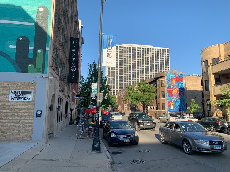 More Photos Of 4407 N Hazel St, Chicago Apartments For Lease