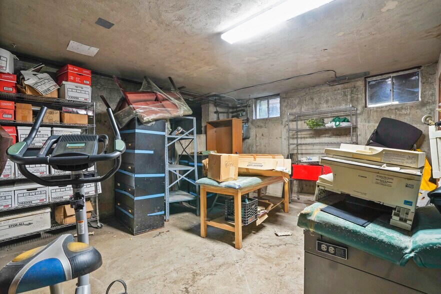 More Photos Of 72-41 Grand Ave, Flushing Medical For Lease