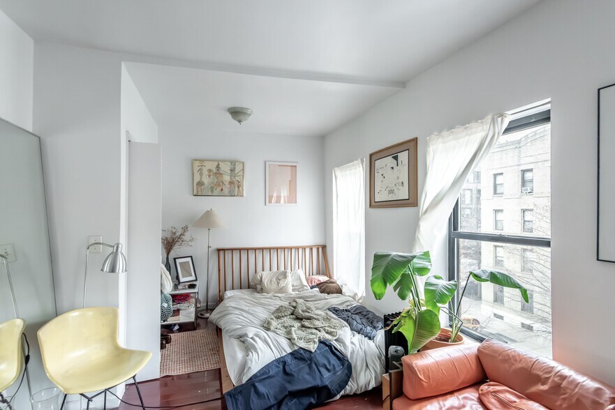 More Photos Of 1015 Fulton St, Brooklyn Apartments For Sale