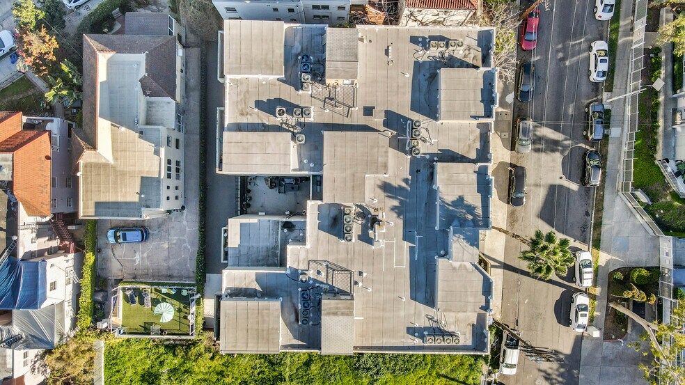 More Photos Of 511 S Carondelet St, Los Angeles Apartments For Sale