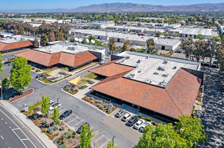 More Photos Of 1920 Zanker Rd, San Jose Light Manufacturing For Lease