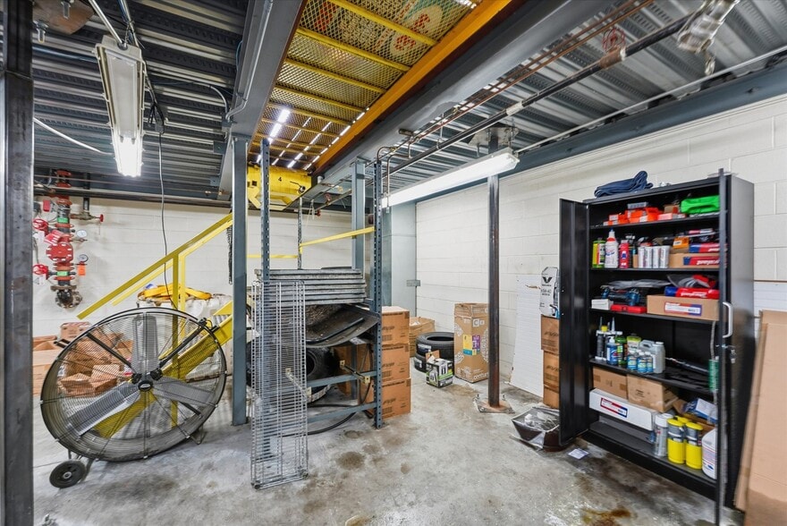 More Photos Of 615 W Ray Rd, Gilbert Carwash For Sale