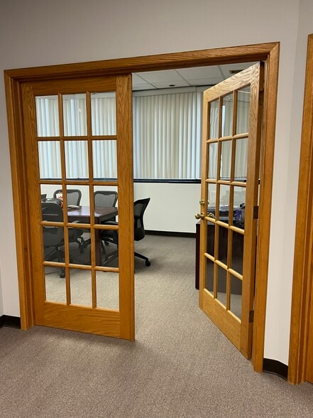 More Photos Of 9093 Technology Dr, Fishers Light Manufacturing For Lease