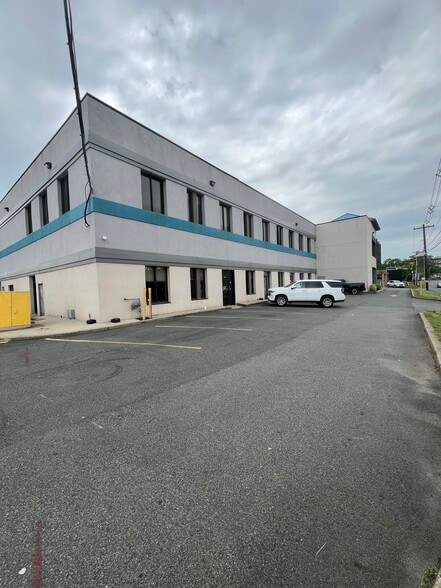 Primary Photo Of 255 Route 3, Secaucus Medical For Sale