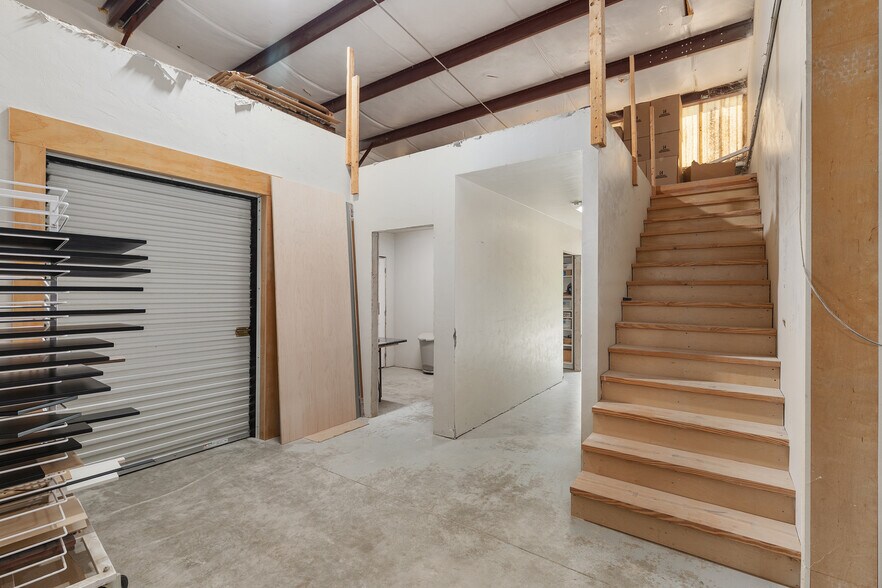 More Photos Of 26509 NW Us-27, High Springs Warehouse For Sale