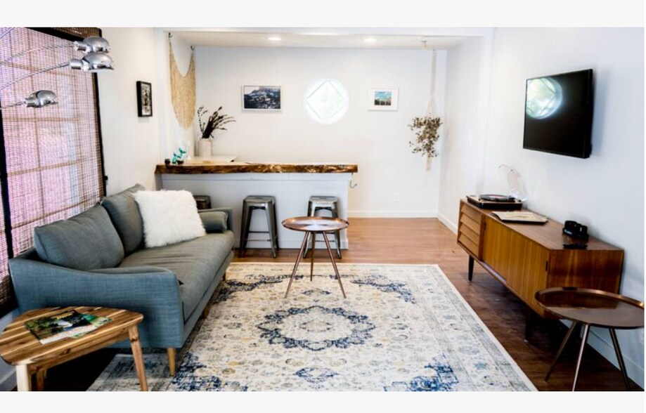 More Photos Of 3643 E Glenrosa Ave, Phoenix Apartments For Sale