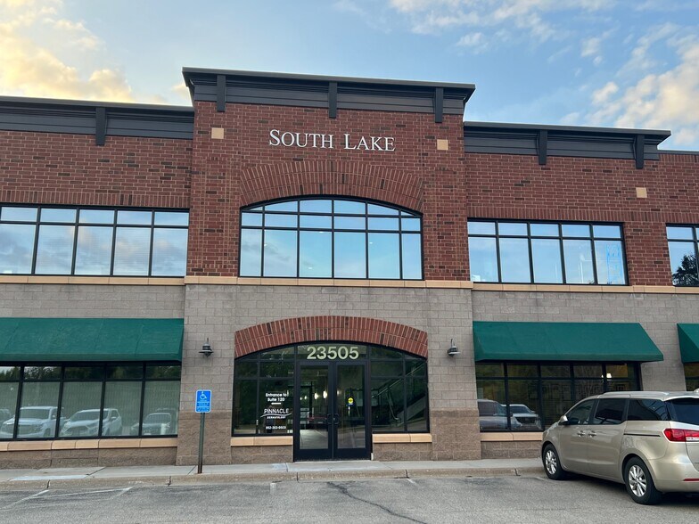 Primary Photo Of 23505 Smithtown Rd, Excelsior Office For Lease