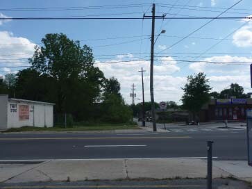 More Photos Of 878 Donald Lee Hollowell Pky, Atlanta Freestanding For Lease